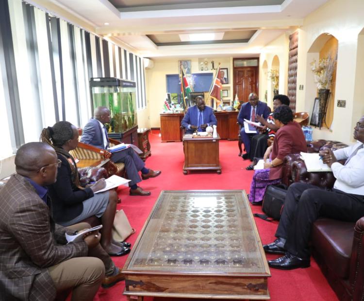 Consultative meeting with the Governor